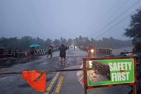 tuklay today|TINGNAN: Tulay sa Burauen, Leyte bumagsak .